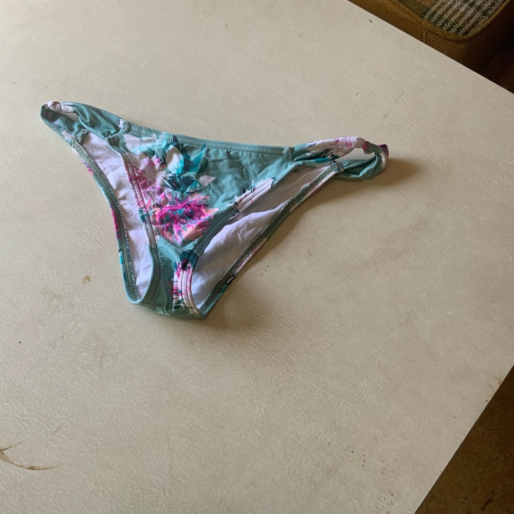 One in bikini new